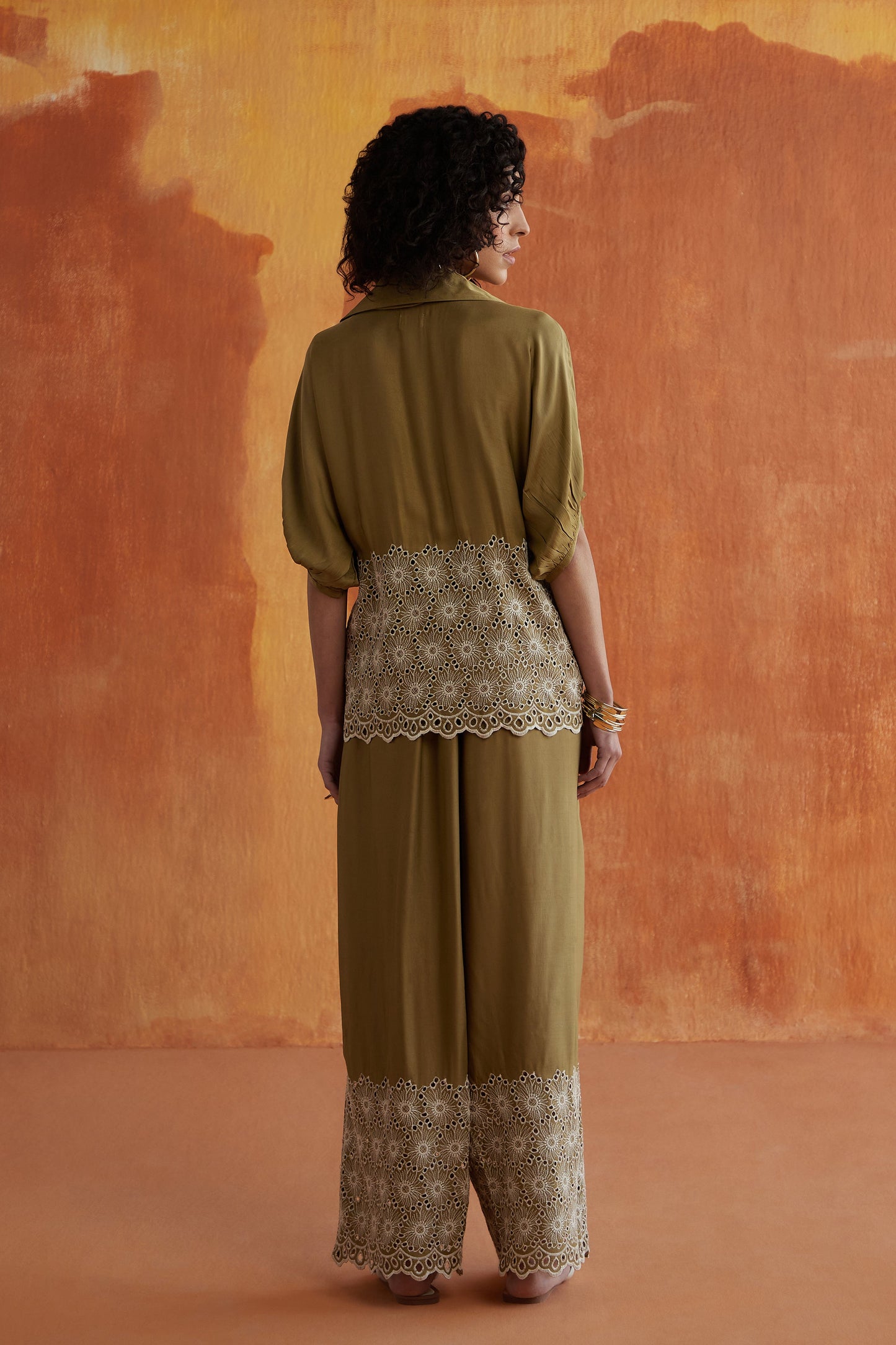 RESORT EMBROIDERED SET-SAGE