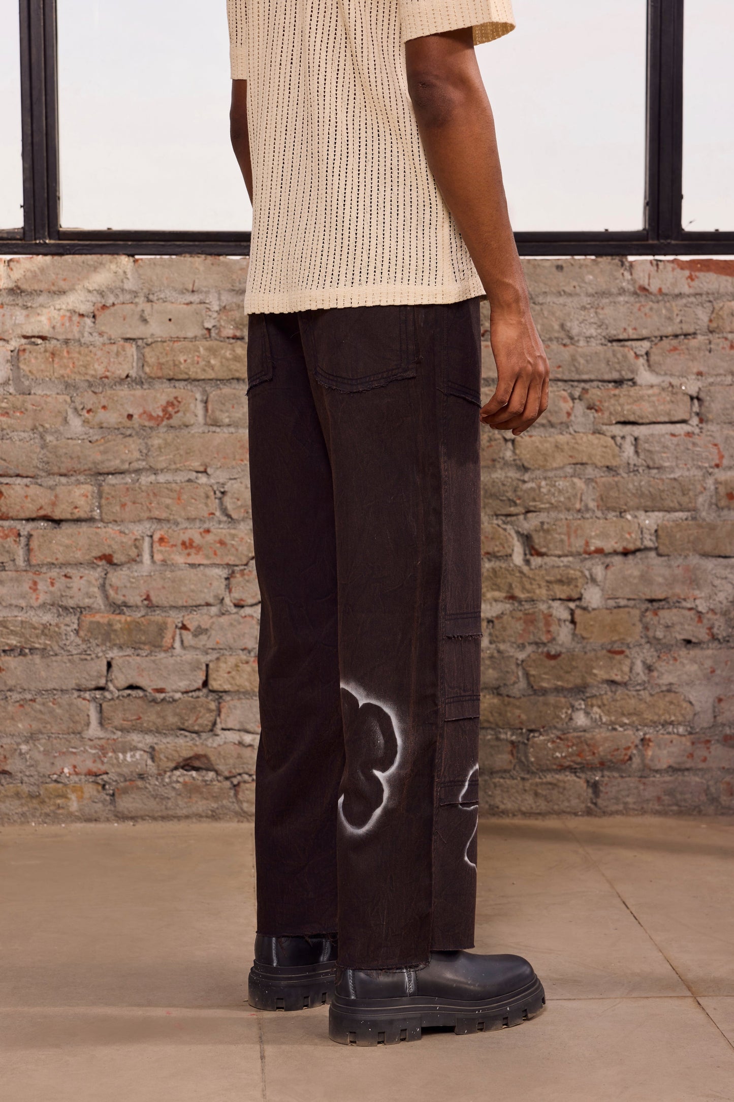 UNFINISHED GRAFITTI WIDE PANTS- STONED BLACK